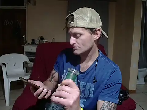 Snapshot of the-billy-blue chatting on 04-23-26, 10:56 the-billy-blue online show from 04-23-26, 10:56