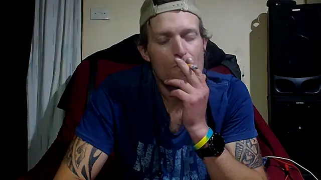 Snapshot of the-billy-blue chatting on 06-16-26, 11:51 the-billy-blue online show from 06-16-26, 11:51