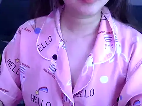 Bee 2k online show from 03-22-26, 03:54