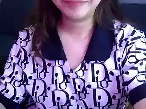 Bee 2k online show from 05-13-26, 04:32