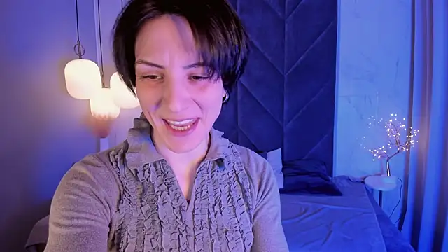 LorenDaze online show from 03-12-25, 01:40