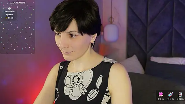 LorenDaze online show from 04-01-26, 06:14