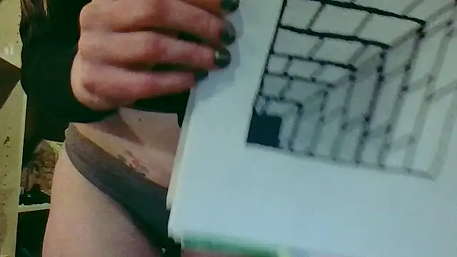 eatmeplease44 online show from 10-12-25, 06:56