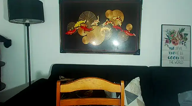 Snapshot of ELLIZABETHFORCUMXX chatting on 03-15-25, 12:56 ELLIZABETHFORCUMXX online show from 03-15-25, 12:56