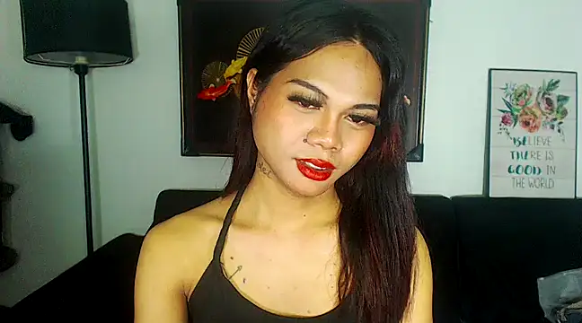 Snapshot of ELLIZABETHFORCUMXX chatting on 03-15-25, 03:59 ELLIZABETHFORCUMXX online show from 03-15-25, 03:59