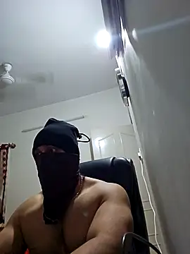 kaizercool1 online show from 02-07-25, 09:16