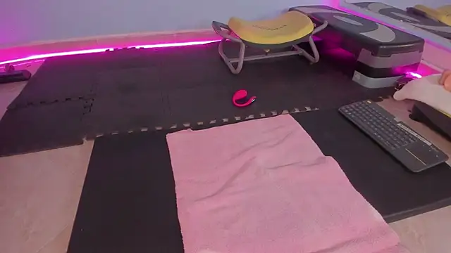 liagirl cute online show from 03-07-25, 03:51