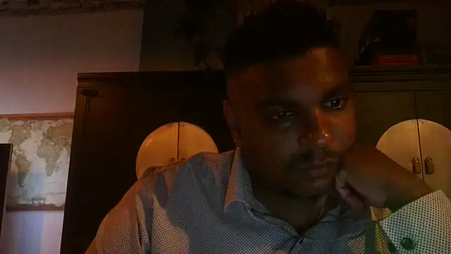 Snapshot of Bandusrilankasexymen chatting on 06-16-26, 10:23 Bandusrilankasexymen online show from 06-16-26, 10:23