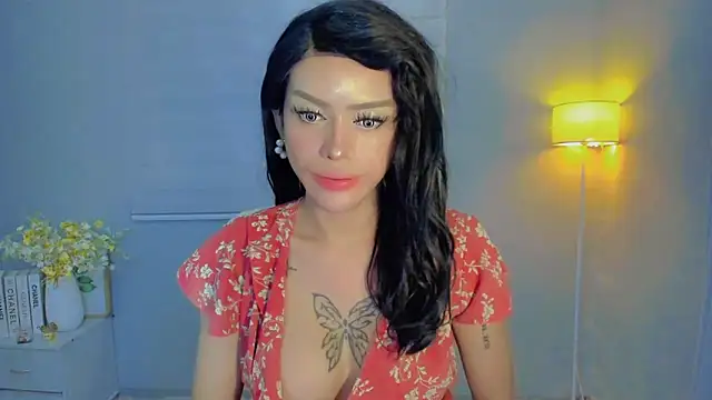Snapshot of Patricia_fox chatting on 05-18-26, 10:26 Patricia fox online show from 05-18-26, 10:26
