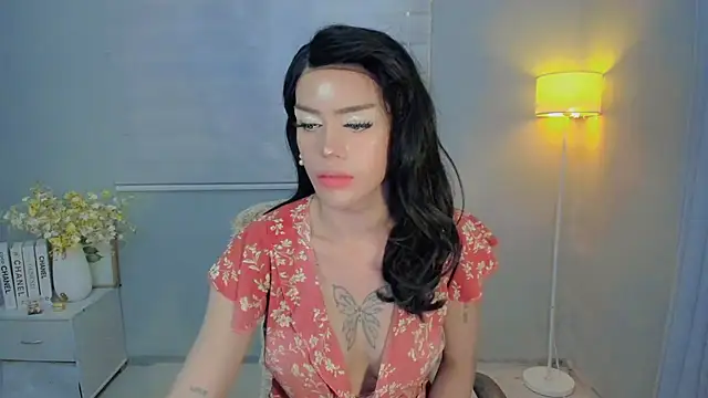 Snapshot of Patricia_fox chatting on 07-17-26, 05:47 Patricia fox online show from 07-17-26, 05:47
