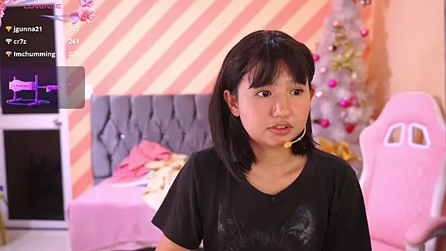 Pinkie Princes online show from 12-20-24, 05:04