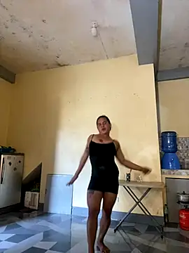 Snapshot of sweetyula chatting on 12-04-25, 11:24 sweetyula online show from 12-04-25, 11:24