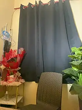 Snapshot of sweetyula chatting on 03-17-26, 01:43 sweetyula online show from 03-17-26, 01:43