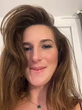 Snapshot of Thescorpionfr chatting on 01-18-25, 11:33 Thescorpionfr online show from 01-18-25, 11:33