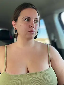 Snapshot of Samantha_official chatting on 01-09-25, 08:55 Samantha official online show from 01-09-25, 08:55