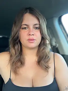 Snapshot of Samantha_official chatting on 11-16-25, 07:25 Samantha official online show from 11-16-25, 07:25