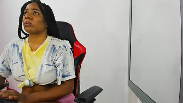 Snapshot of Pamela_noah22 chatting on 04-10-26, 07:46 Pamela noah22 online show from 04-10-26, 07:46