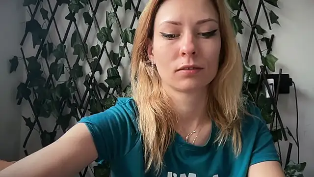 karo123421 online show from 02-06-26, 10:29