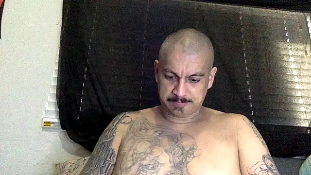 Snapshot of Vision1285 chatting on 02-11-25, 07:16 Vision1285 online show from 02-11-25, 07:16