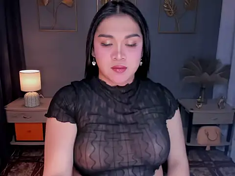 MaxeneCullens online show from 09-11-25, 05:51