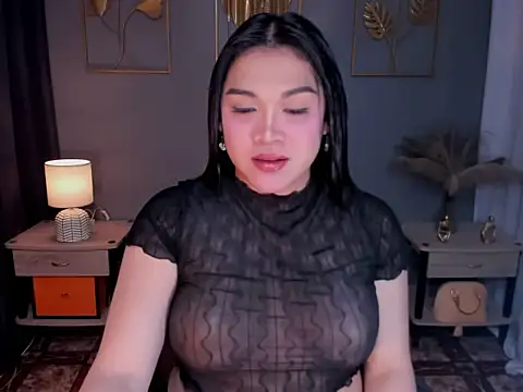 MaxeneCullens online show from 09-16-25, 04:46