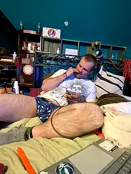 Snapshot of charactrzero chatting on 11-13-25, 01:59 charactrzero online show from 11-13-25, 01:59