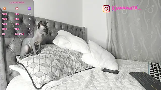 Kianna   online show from 01-06-25, 01:53