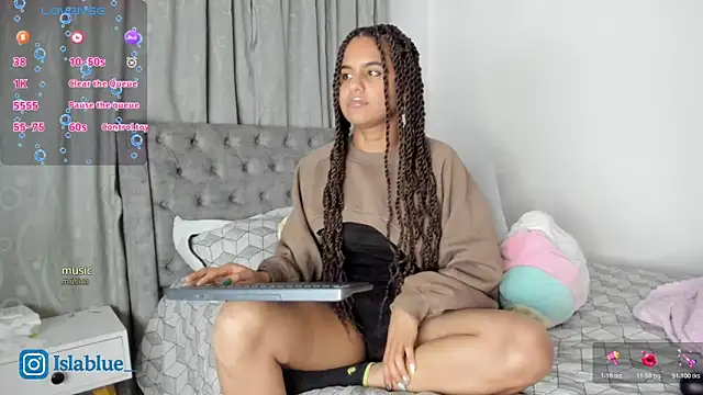 Kianna   online show from 11-05-25, 04:56