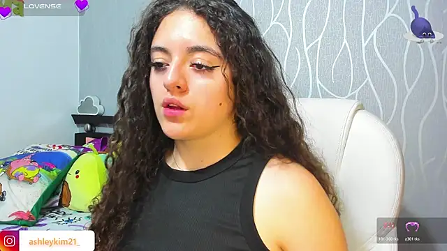 AshleyKim  online show from 11-22-25, 12:31