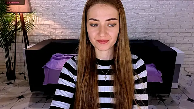 Adelyna Bird online show from 03-02-25, 10:14