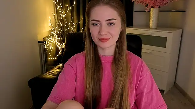 Snapshot of Adelyna_Bird chatting on 02-12-26, 07:25 Adelyna Bird online show from 02-12-26, 07:25