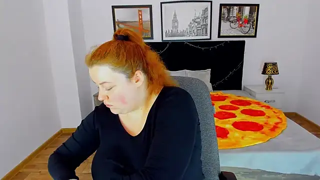 Snapshot of PolinaSalvatore chatting on 01-19-25, 10:50 PolinaSalvatore online show from 01-19-25, 10:50