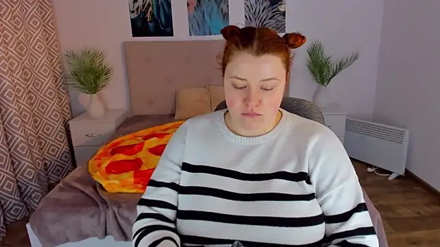 Snapshot of PolinaSalvatore chatting on 01-30-25, 12:59 PolinaSalvatore online show from 01-30-25, 12:59