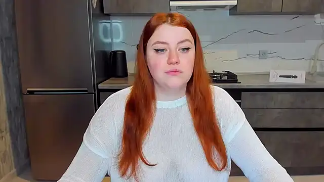 Snapshot of PolinaSalvatore chatting on 02-06-25, 10:10 PolinaSalvatore online show from 02-06-25, 10:10