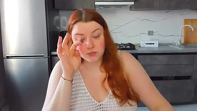 Snapshot of PolinaSalvatore chatting on 02-12-25, 12:55 PolinaSalvatore online show from 02-12-25, 12:55