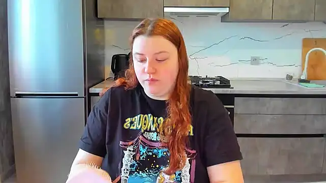 Snapshot of PolinaSalvatore chatting on 02-26-25, 01:52 PolinaSalvatore online show from 02-26-25, 01:52