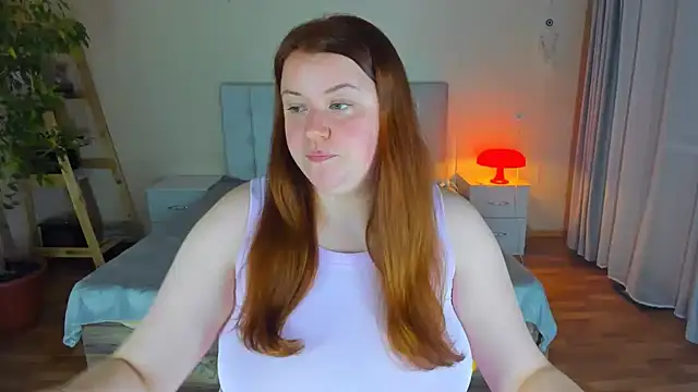 Snapshot of PolinaSalvatore chatting on 09-09-25, 05:23 PolinaSalvatore online show from 09-09-25, 05:23