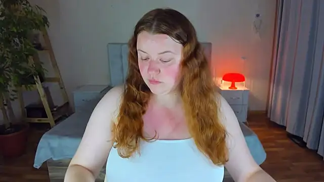 Snapshot of PolinaSalvatore chatting on 09-22-25, 04:53 PolinaSalvatore online show from 09-22-25, 04:53