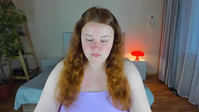 Snapshot of PolinaSalvatore chatting on 09-24-25, 02:53 PolinaSalvatore online show from 09-24-25, 02:53