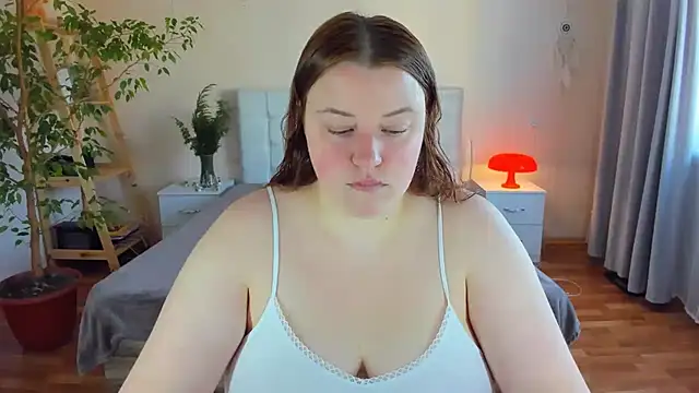 Snapshot of PolinaSalvatore chatting on 10-09-25, 12:14 PolinaSalvatore online show from 10-09-25, 12:14