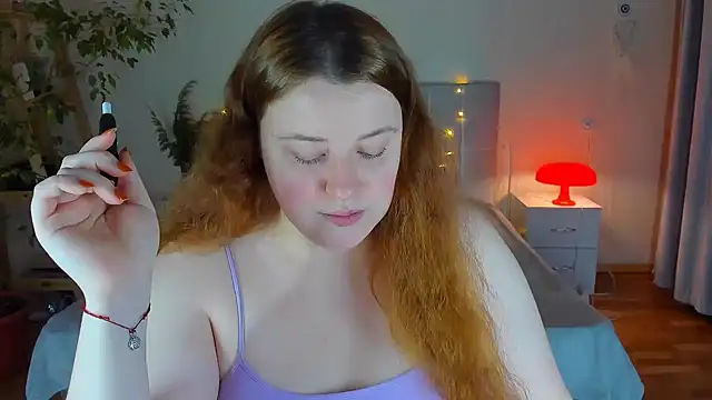 Snapshot of PolinaSalvatore chatting on 11-19-25, 01:44 PolinaSalvatore online show from 11-19-25, 01:44