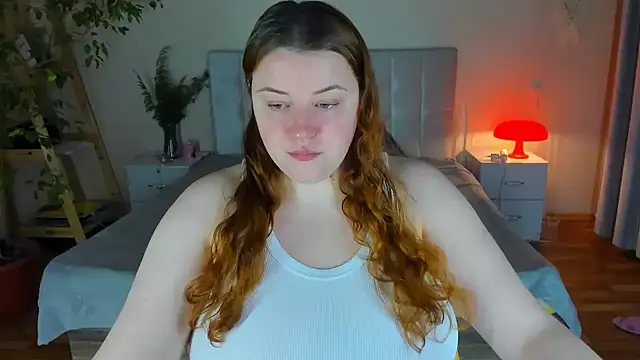 Snapshot of PolinaSalvatore chatting on 11-30-25, 12:53 PolinaSalvatore online show from 11-30-25, 12:53