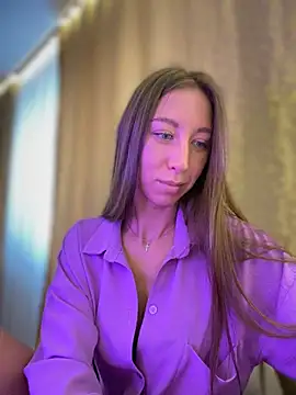 EvaCatt online show from 12-24-24, 04:00