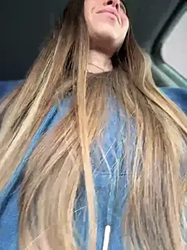 EvaCatt online show from 04-06-26, 03:04