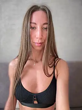 EvaCatt online show from 04-13-26, 03:34