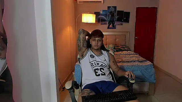 Snapshot of Jake_simons chatting on 12-07-24, 05:48 Jake simons online show from 12-07-24, 05:48