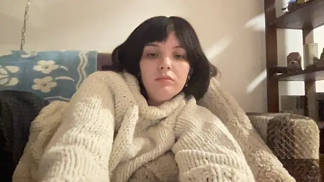 SweetMaisie online show from 11-24-25, 01:16