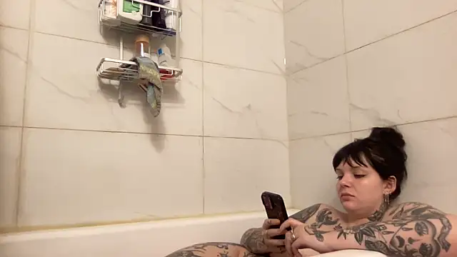 SweetMaisie online show from 03-08-26, 02:15