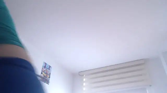 Snapshot of andreaisis2 chatting on 10-30-25, 08:20 andreaisis2 online show from 10-30-25, 08:20