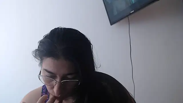 andreaisis2 online show from 05-16-26, 06:17